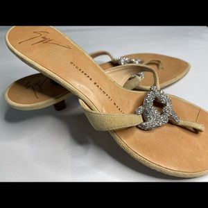 GIUSEPPE ZANOTTI kitten heel suede sandals